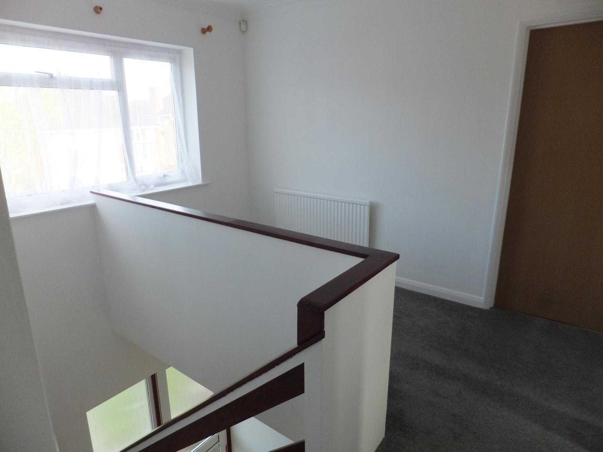 Many Worlds Meet - Eurostar, Wimbledon 30 Mins, Central London, Gatwick 15 Mins - Spacious, Sleeps Up To 16 Plus Cot - Free Wifi, Parking - Next To Lloyd Park, Great For Families, Walkers, Relocators - Ideal For Contractors Κρόιντον Εξωτερικό φωτογραφία